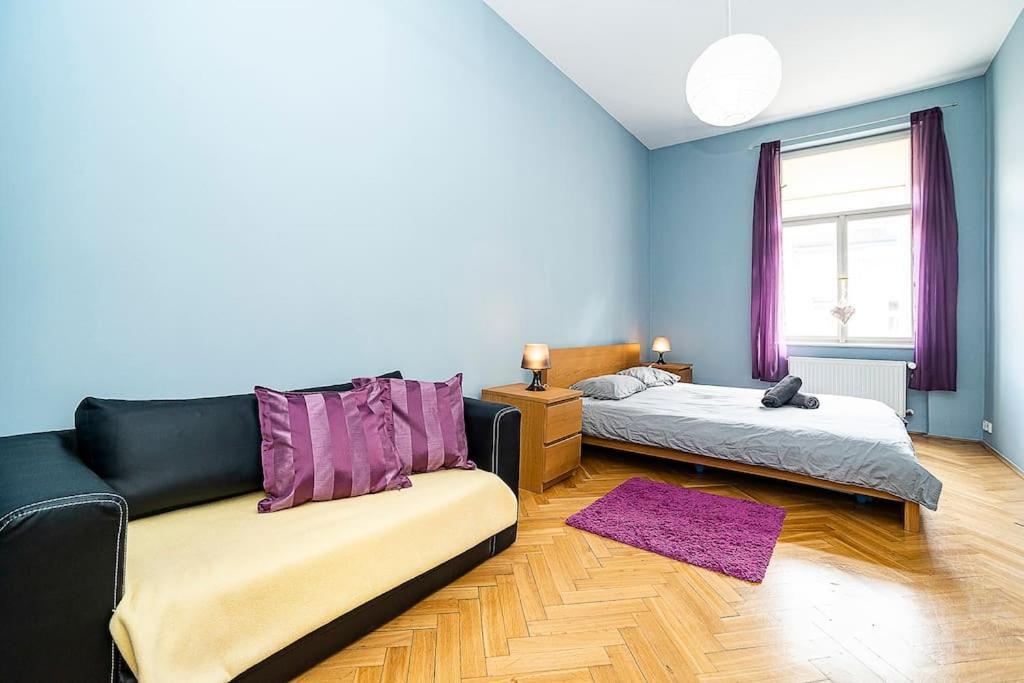 Cozy And Sunny Apartment In Uptown 布拉格 外观 照片